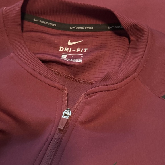 Nike Pro Dri-Fit Mens Large Training Jacket Maroon Activewear Sweat-Wicking - Picture 4 of 4